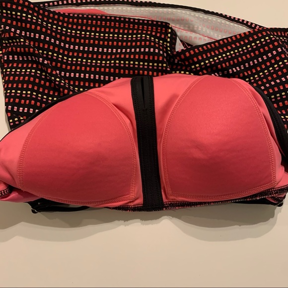 Lands End tankini swim suit top, black/pinks, 8 - Picture 7 of 8